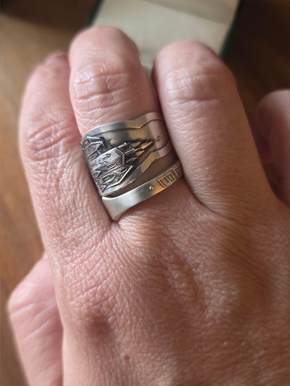 Vintage | Sterling Silver | Seattle Spoon Ring | Size 8 | Euc.